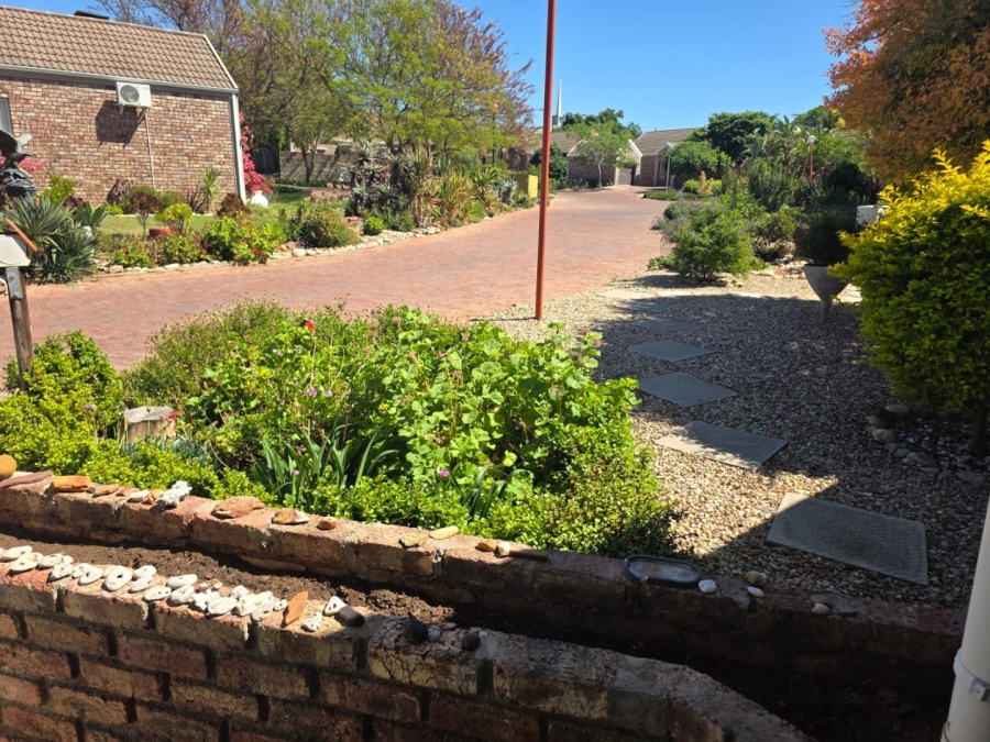  Bedroom Property for Sale in West Bank Western Cape